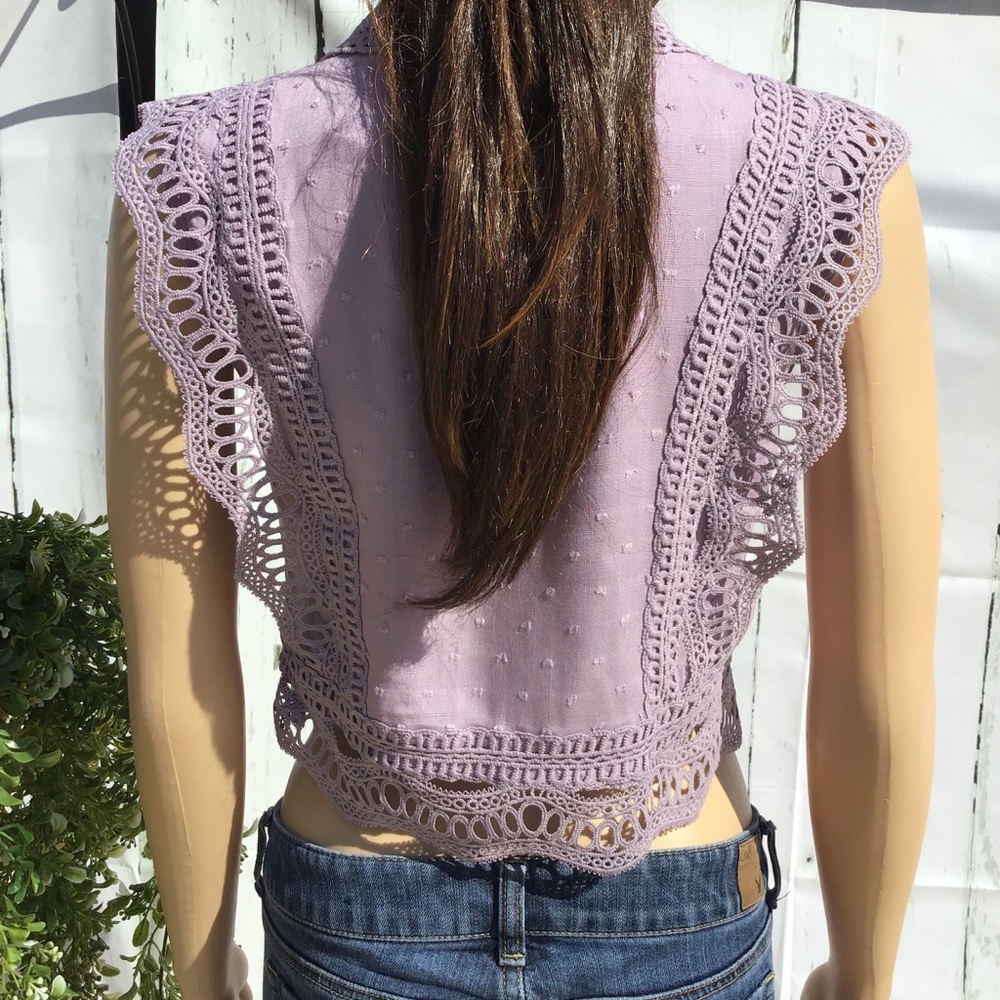 GORGEOUS DETAILED VIOLET CROP TOP - Picture 12 of 14